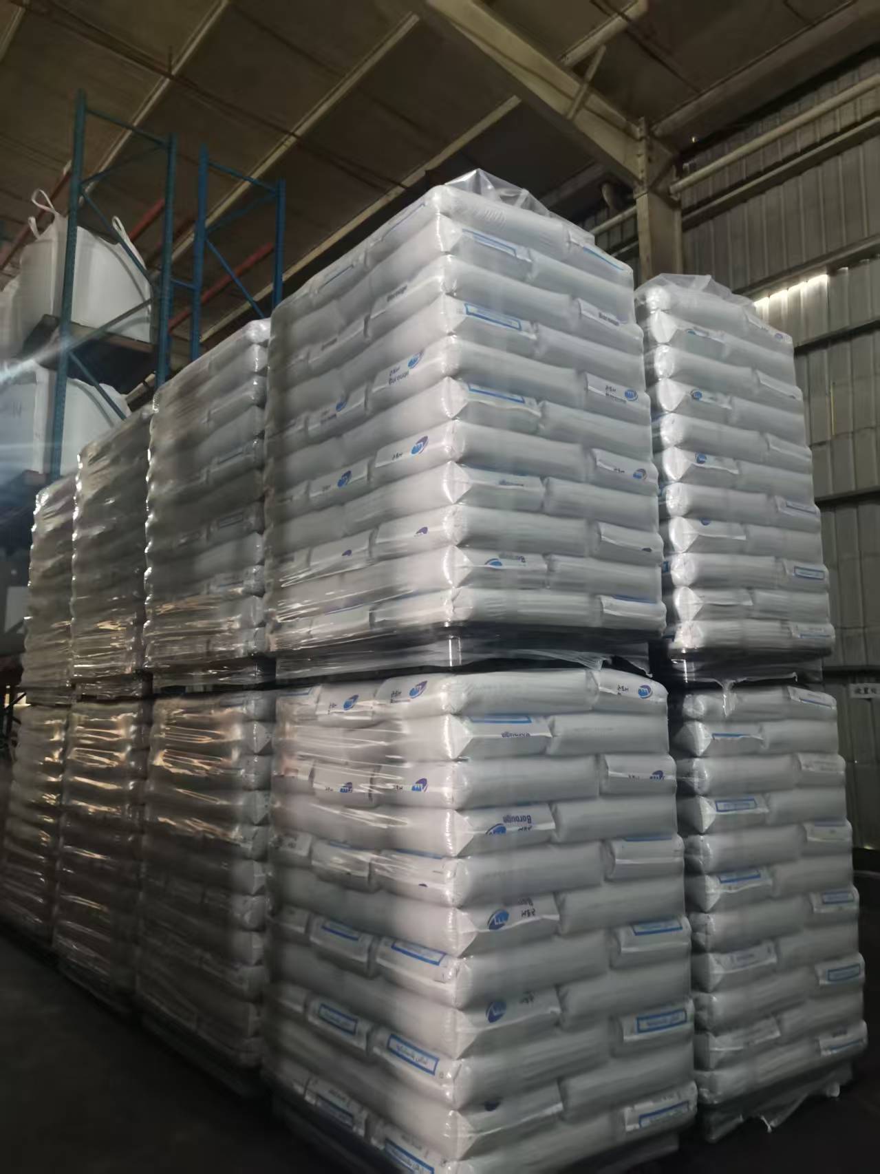 进口塑胶粒物流运输