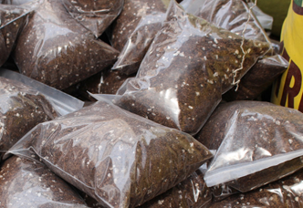 泥炭土仓储托管